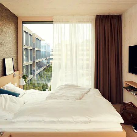 Soulmade 4* Гархинг-бай-Мюнхен