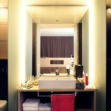 Soulmade 4* Garching bei München